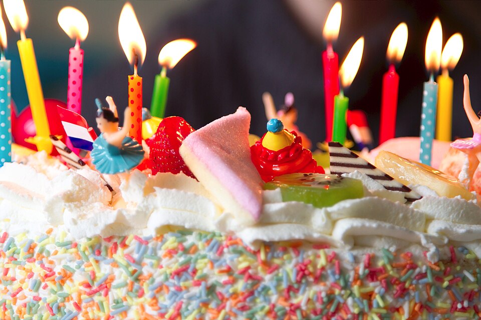 File:The birthday cake (4955512338).jpg